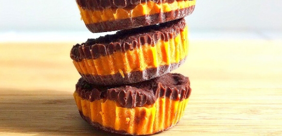 chocolate pumpkin cups