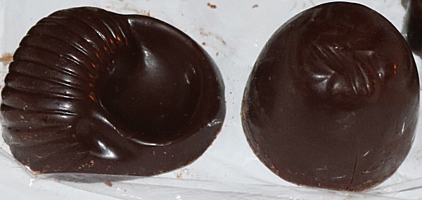 Casa del Chocolate - shell and bonbon