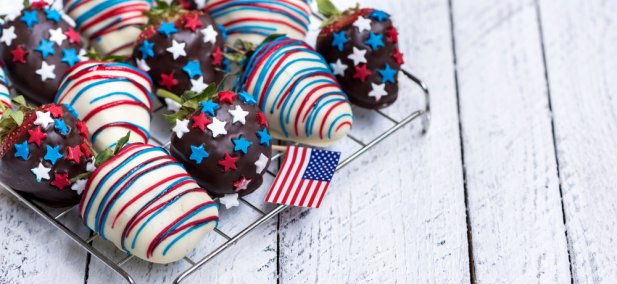 4th Of July Chocolate-Dipped Strawberries
