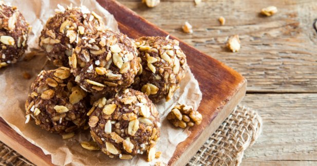 Chocolate Granola Bites