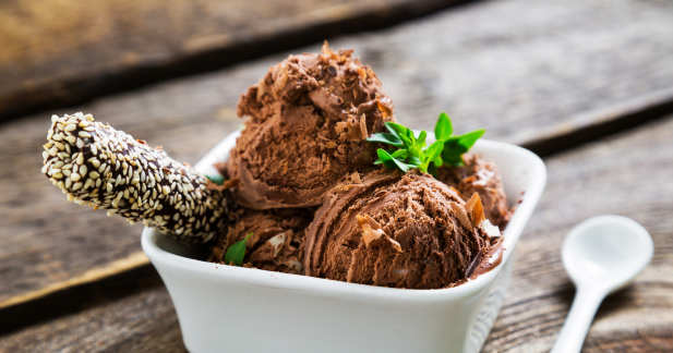 Try This Homemade Guilt-Free Chocolate Ice Cream Recipe